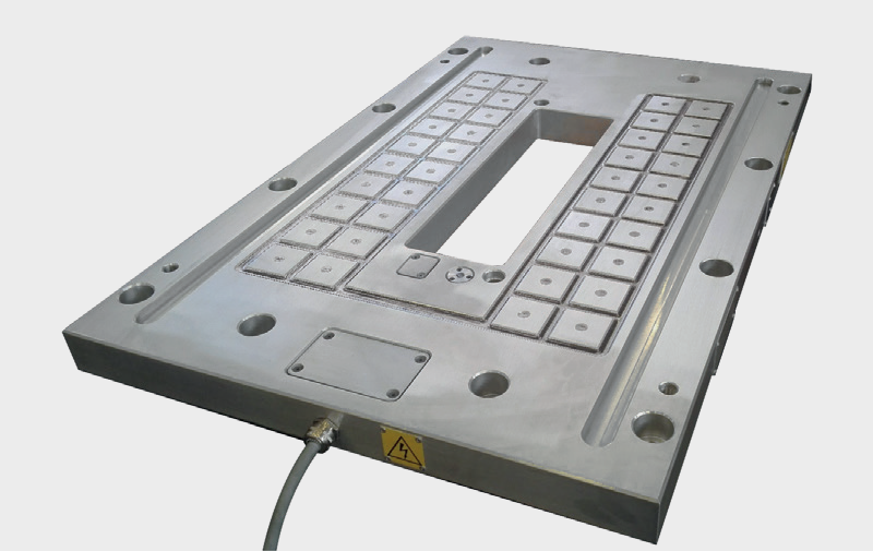 Piastra magnetica R-MAG-M per stampaggio lamiera